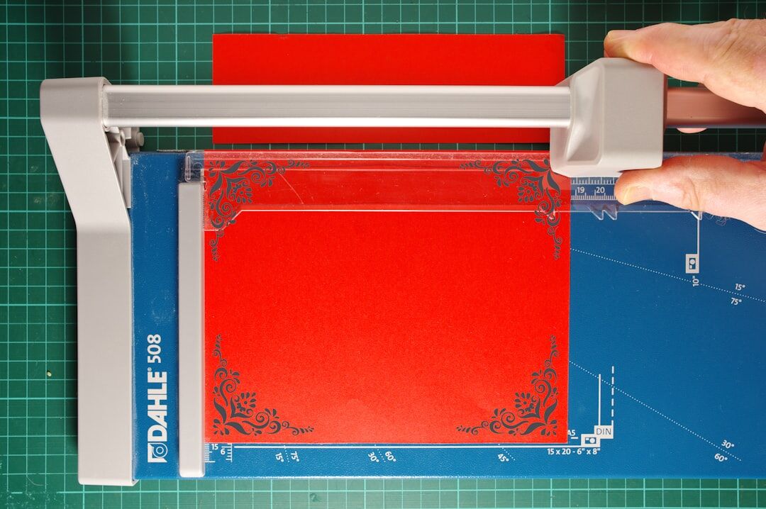 filmmaker cutting film